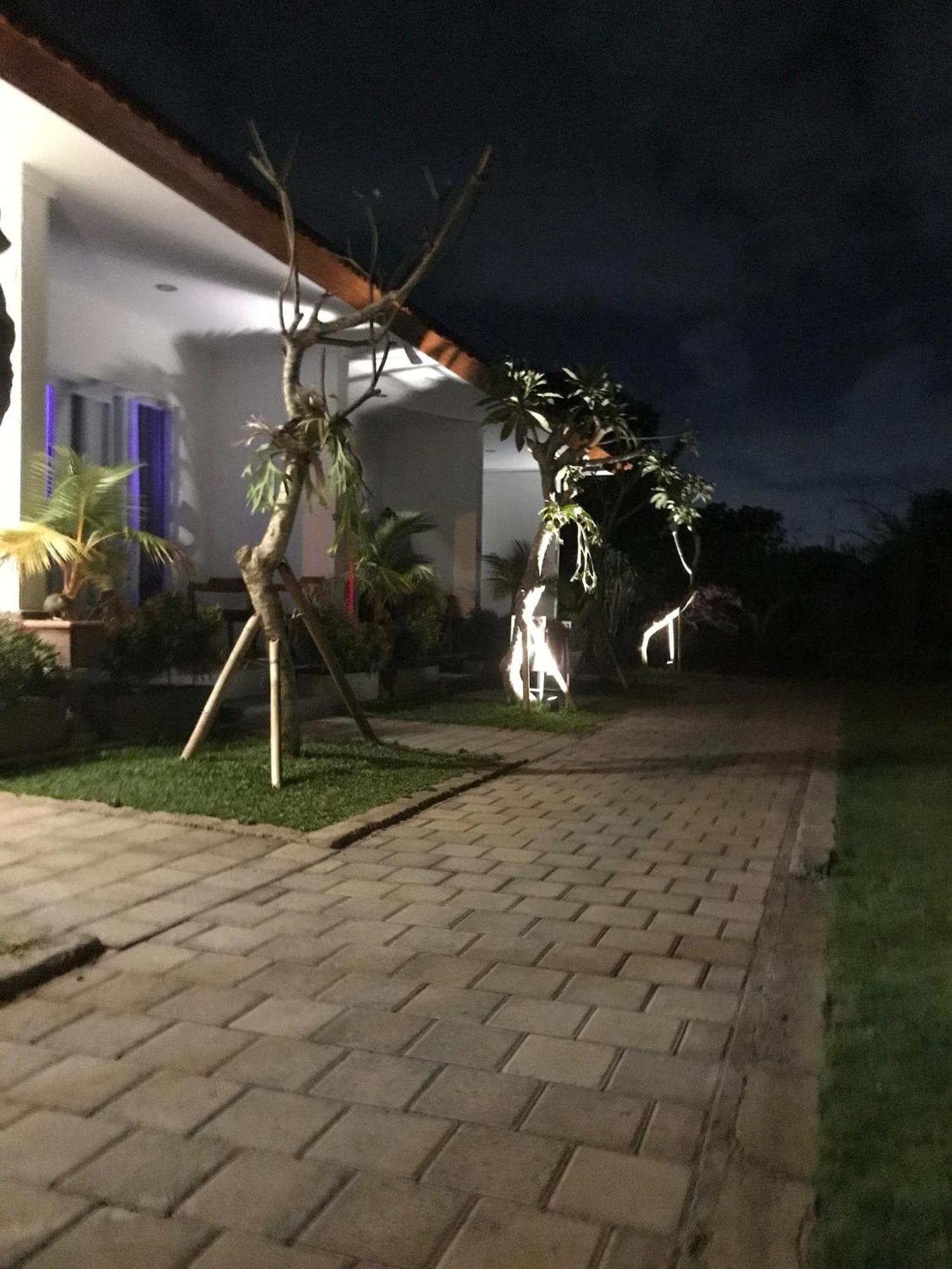 Karang Beji Homestay ウンガサン エクステリア 写真